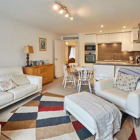 Host & Stay - Riverrun Whitby Bagian luar foto