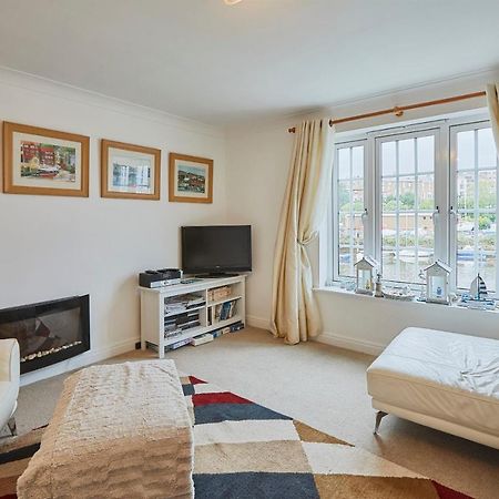 Host & Stay - Riverrun Whitby Bagian luar foto