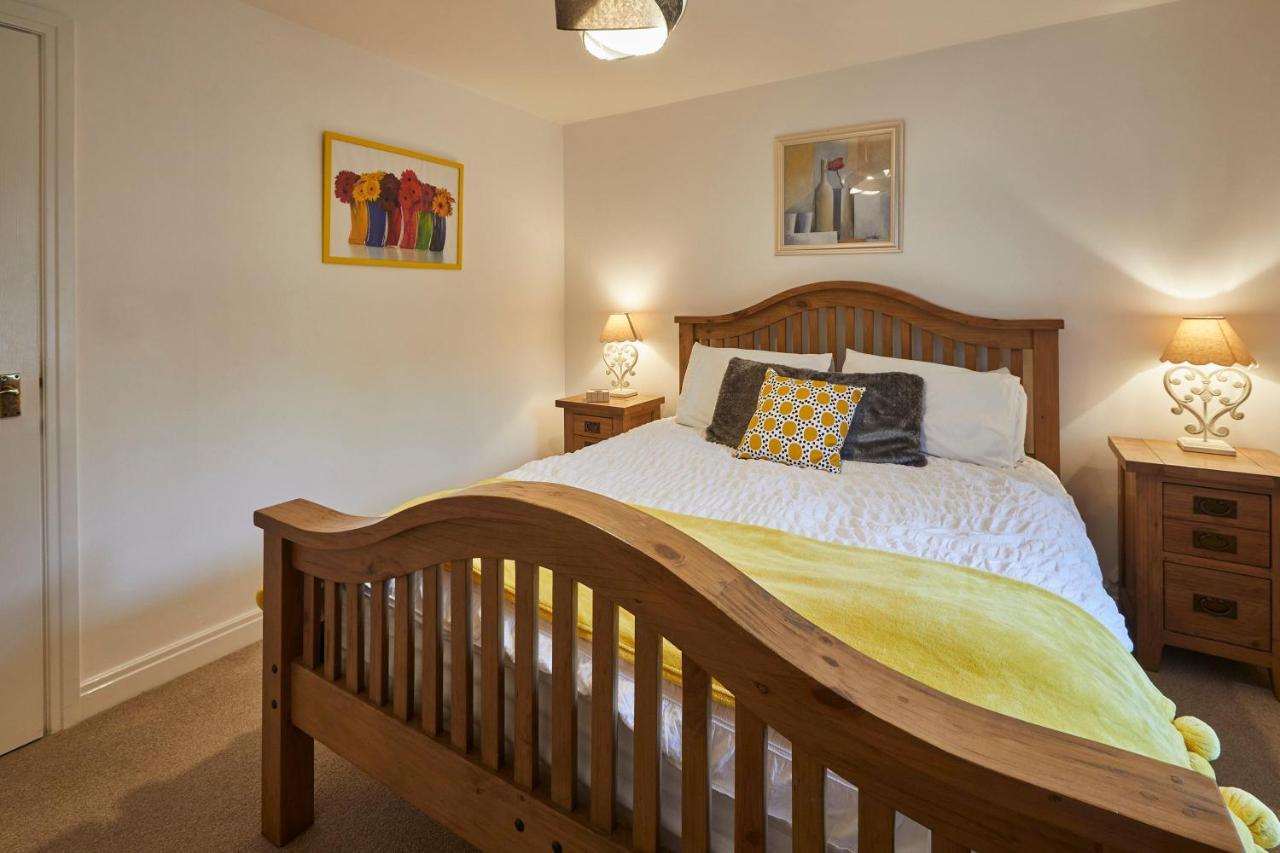Host & Stay - Riverrun Whitby Bagian luar foto