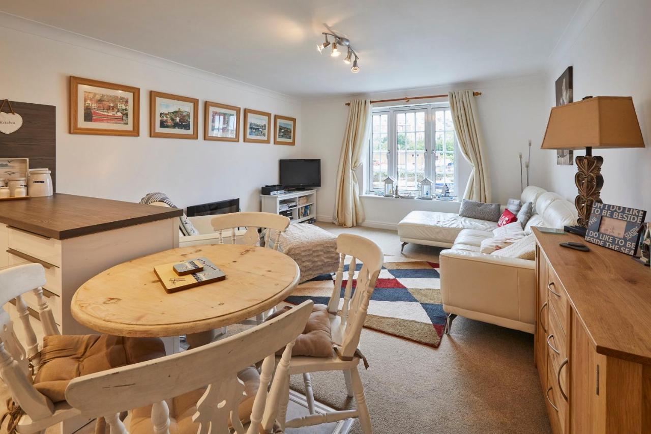 Host & Stay - Riverrun Whitby Bagian luar foto